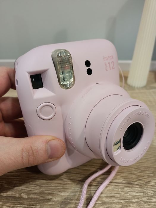 Фотоапарат миттєвого друку Instax Mini 12 pink рожевий
