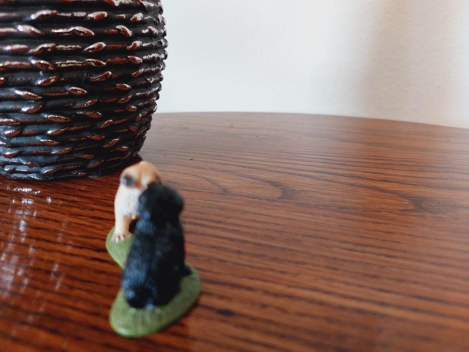 Mopsy schleich figurka.