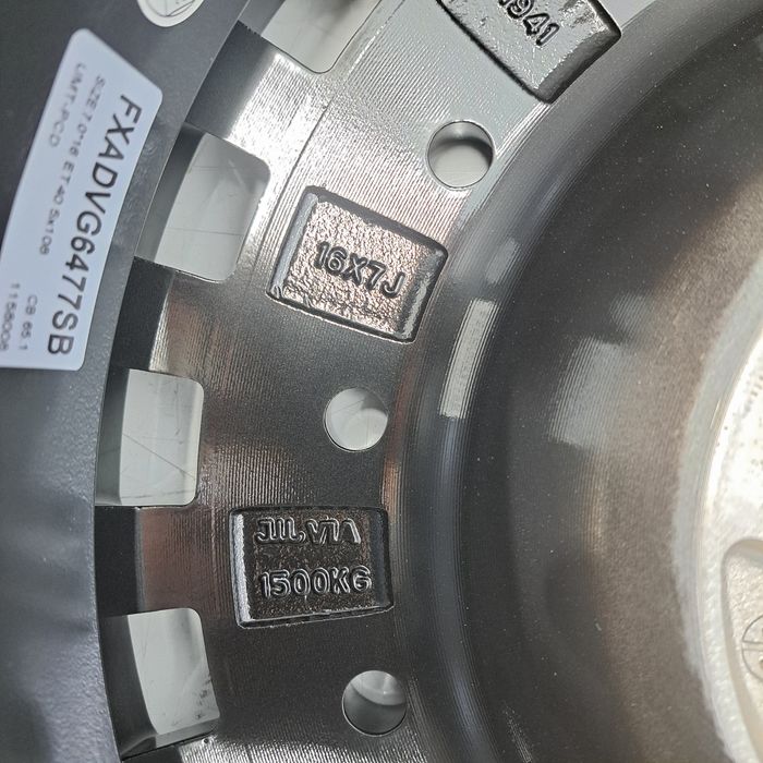 Jantes 16" originais FOX ADV 5x108