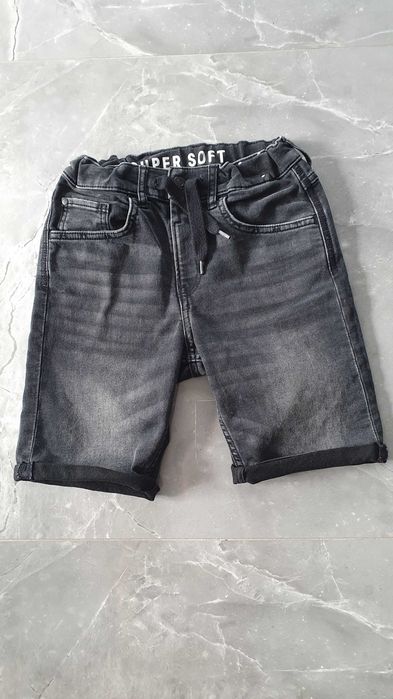 Spodenki chłopięce rozm.140