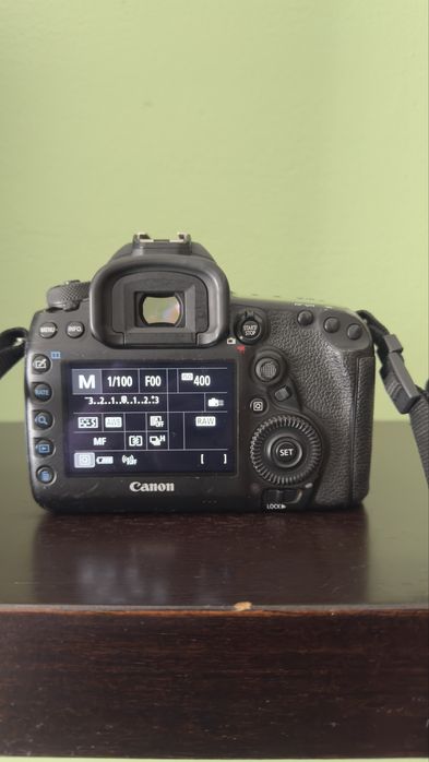 Canon 5d mark iv, canon 6d e 70-200mm 4.0