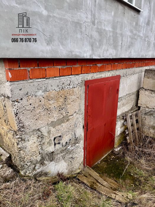 Просторий будинок в мкрн Табла