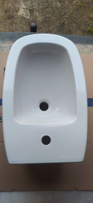 Bidet wiszący nowy