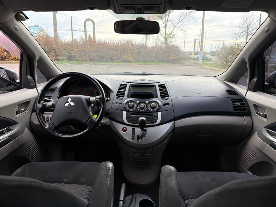 Avtoreal_kr Mitsubishi Grandis 2008