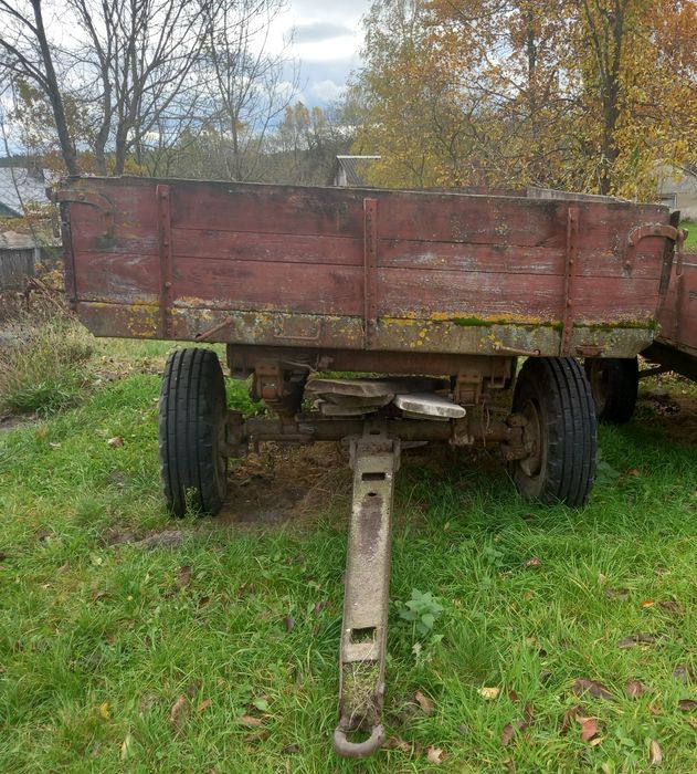 Причіп до трактора 2ПТС4.