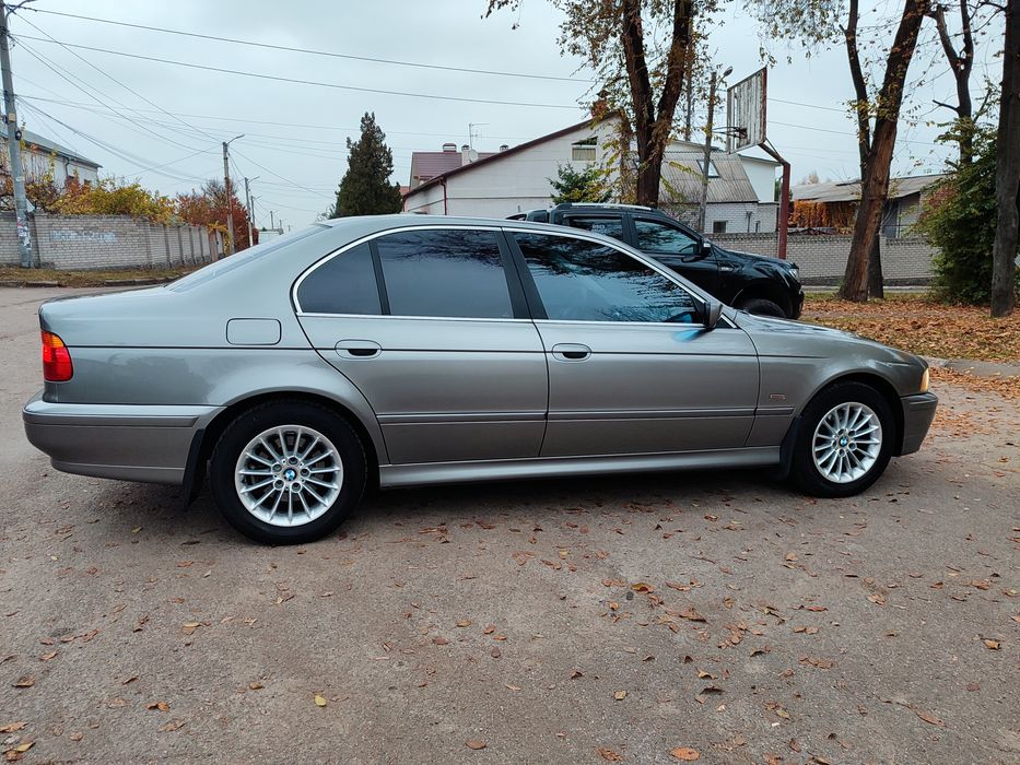 BMW e39 в ідеальному стані один власник