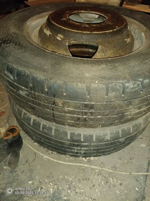 Продам резину на Газель