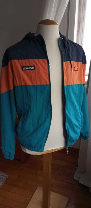 Casaco tipo corta vento Ellesse