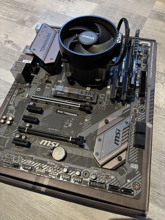 Zestaw AM4 Ryzen 2600x, MSI B450 Tomahawk, 16GB Ram Gruta