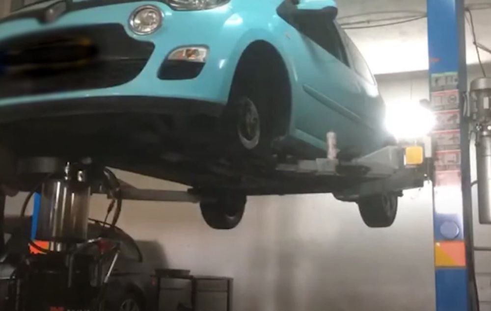 Elevador Auto 4 toneladas Trifásico