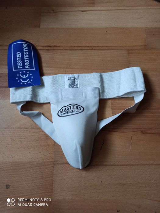 Ochraniacz krocza Masters - rozmiar M