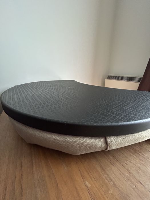 Suporte almofadado para portátil