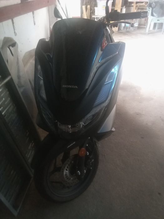 Vendo moto Honda pcx