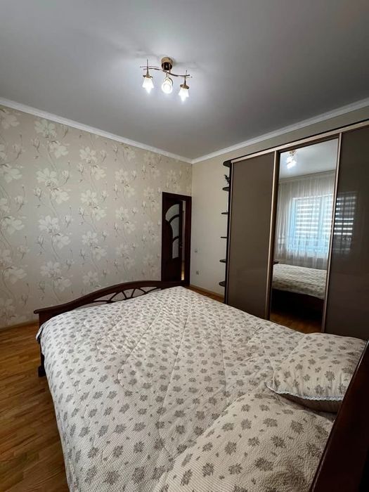 Продаж 3-кімнатної квартири