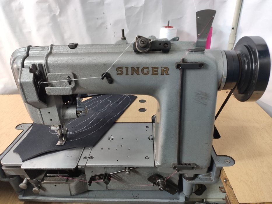 Singer 300-194  швейная машина цепного стежка с унисонным продвижением