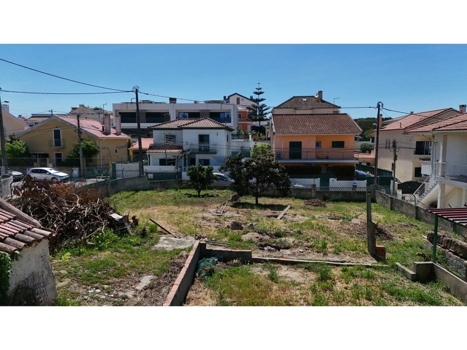 Moradia T3 de Luxo com Piscina e Garagem para Venda na Charneca da ...