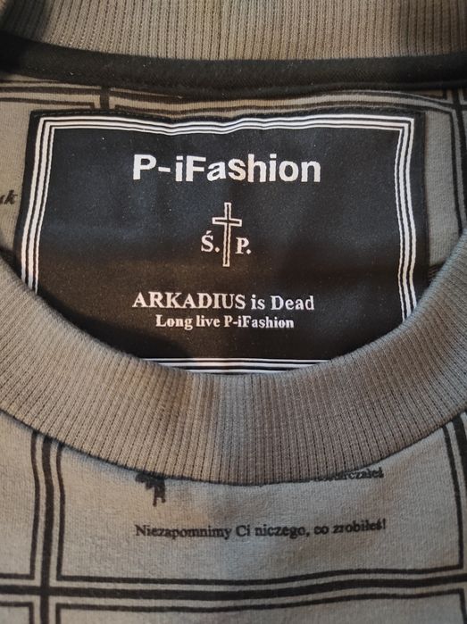 Arkadius is dead, long life P-iFashion. Bluza męska