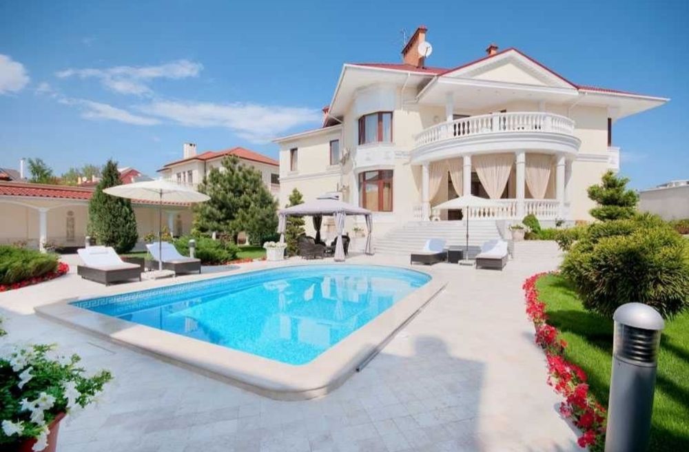 Вилла для Мероприятий! Бассейн! Море!