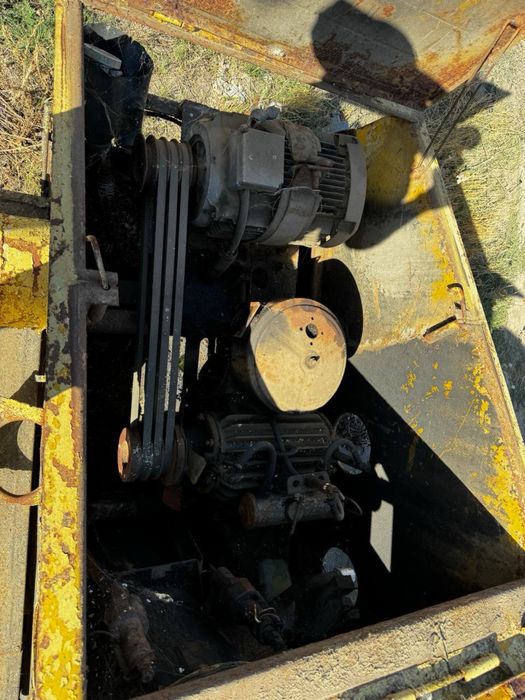 Напівпричеп муковоз К4АМГ