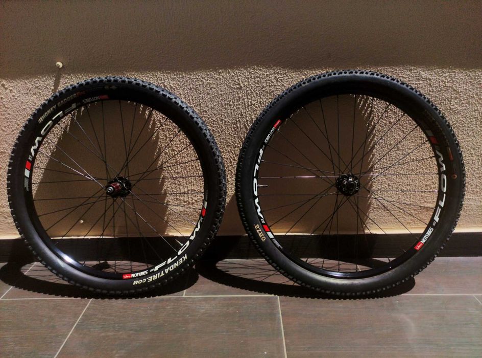 Rodas Notubes ZTR FLow  27.5