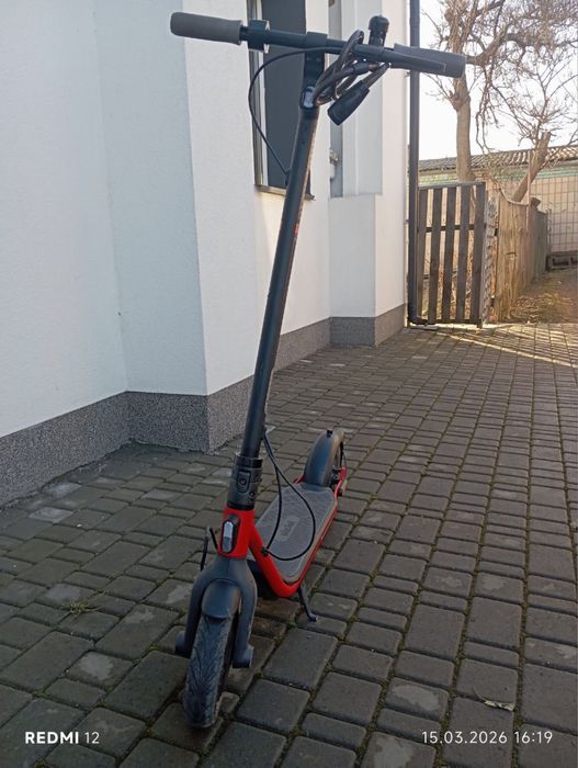 Електросамокат Ninebot