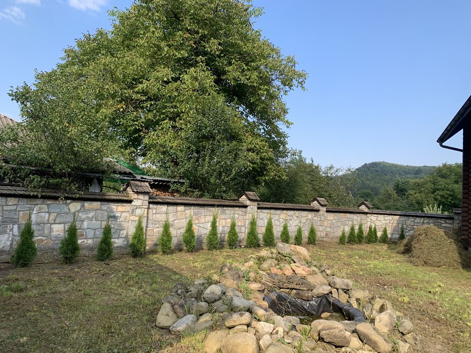 Продаж відпочинкового комплексу у карпатах!