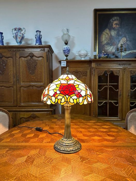 Настільна лампа в стилі Тіффані світильник 6976