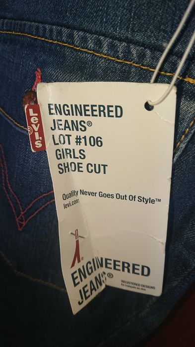 Джинсы Levi's engineering