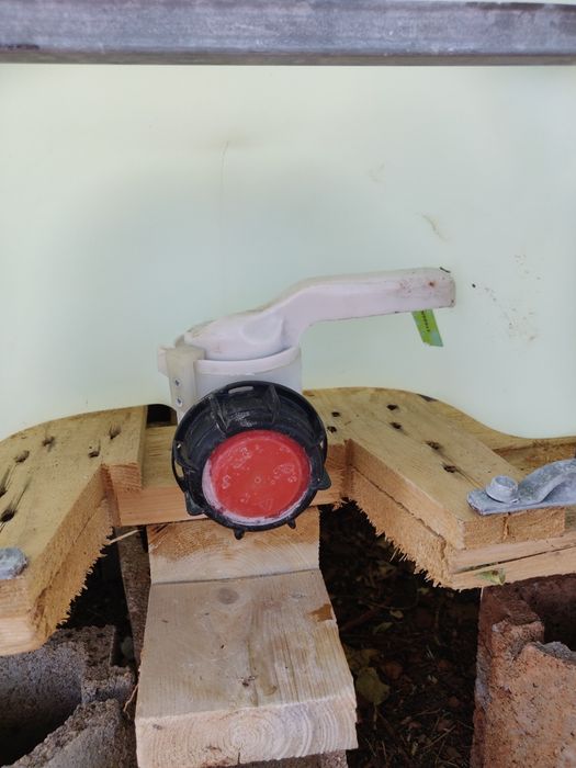 Depósito de água 1000L