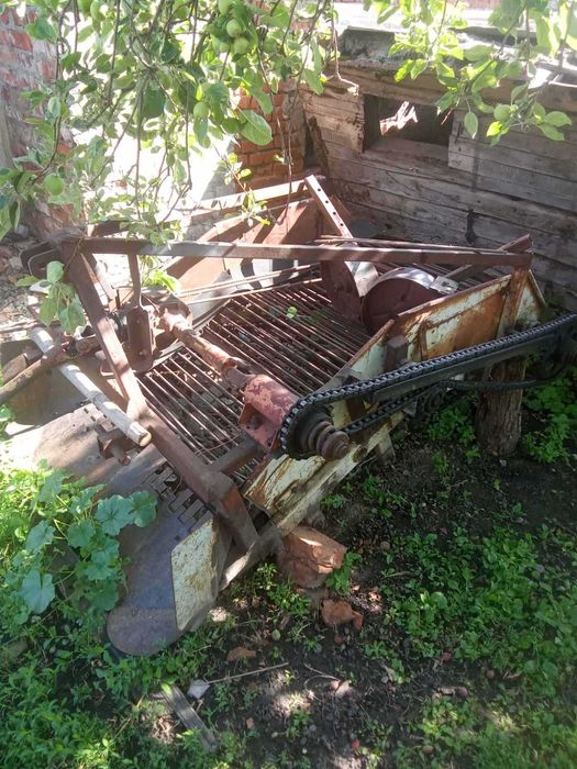 Продам трактор Т25