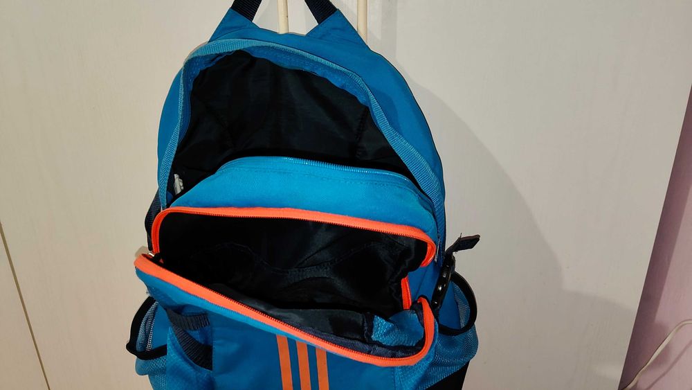 Plecak Adidas niebieski szkolny sportowy.