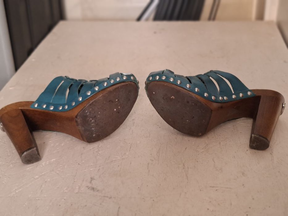 Socas/mules da Guess azuis