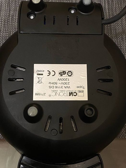 Вафельница CLATRONIC WA 3116 DS