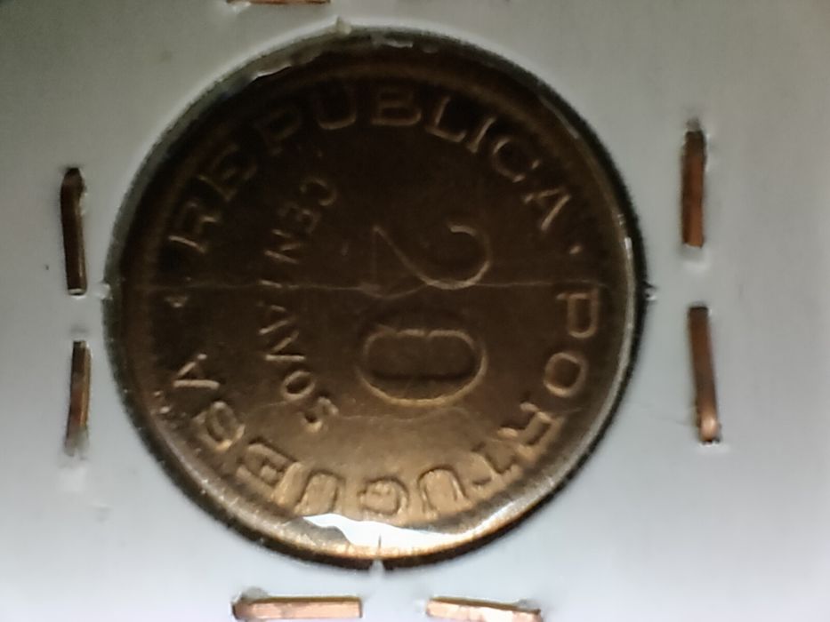 Moeda de 20 centavos 1948 de Angola