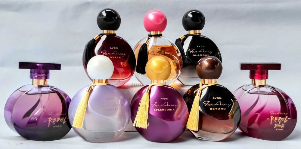 Far Away Beyond Royale Gold Rebel Infinity Glamour 50 мл Avon Luminata