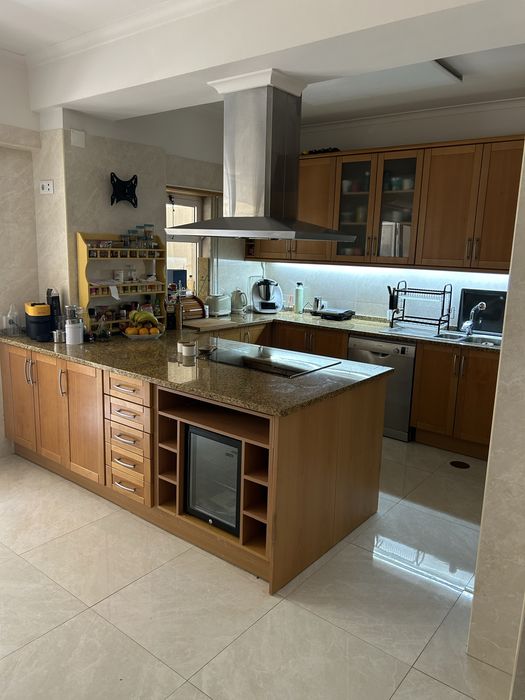 Cozinha ( armarios e bancada)