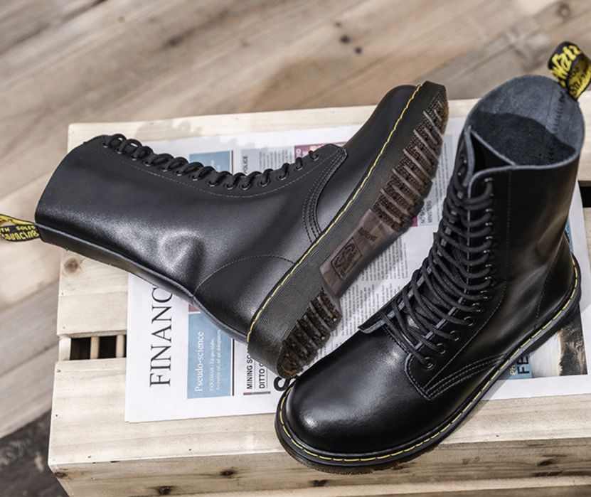 Combat Boots glany kozaki oficerki unisex 14 dziurek wysokie Dr Martin