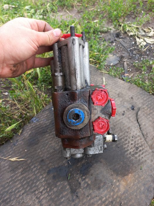 Продам роспредилитель. Розподільник Р80 до трактора ЮМЗ МТЗ Т40