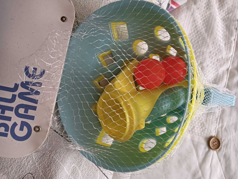 Jogo Infantil Catch Ball com gatilho novo