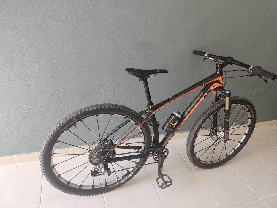 Bicicleta KTM RODA 29"