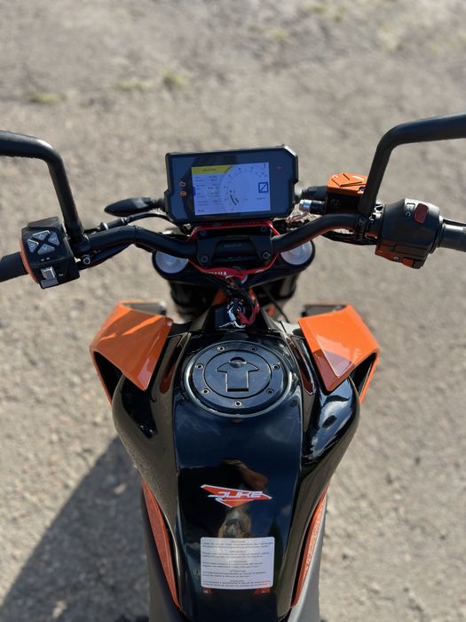 Мото KTM DUKE 390