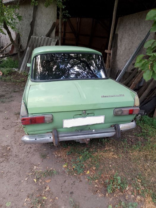 Автомобіль москвич 412
