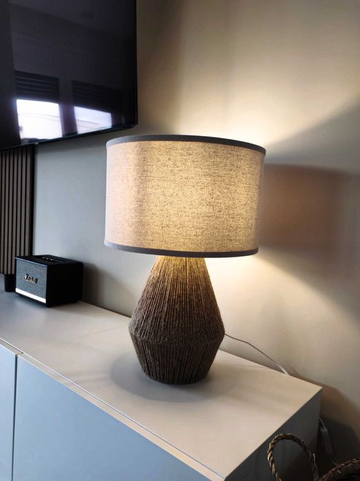 Candeeiro de Mesa em Linho Vasil (novo)