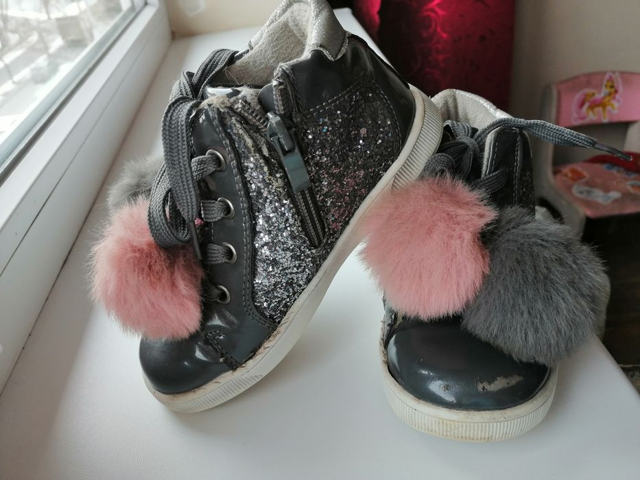 Ботинки для девочки