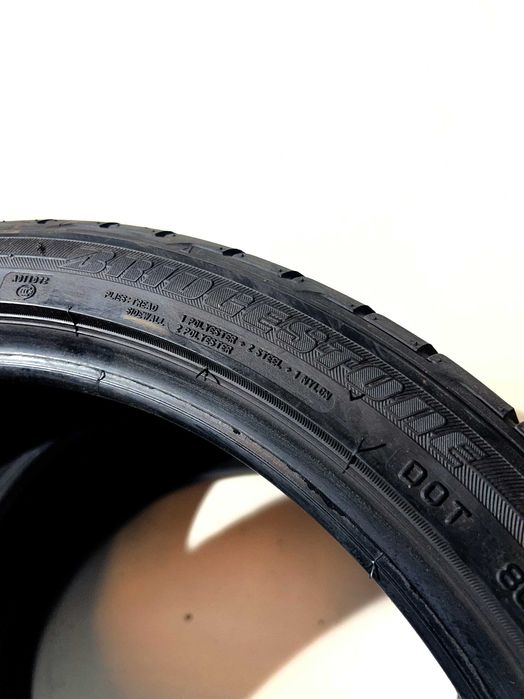 Pneus Bridgestone Potenza RE050A - 205/40/17 - Como NOVOS