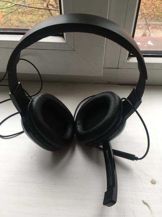 Наушники Edifier