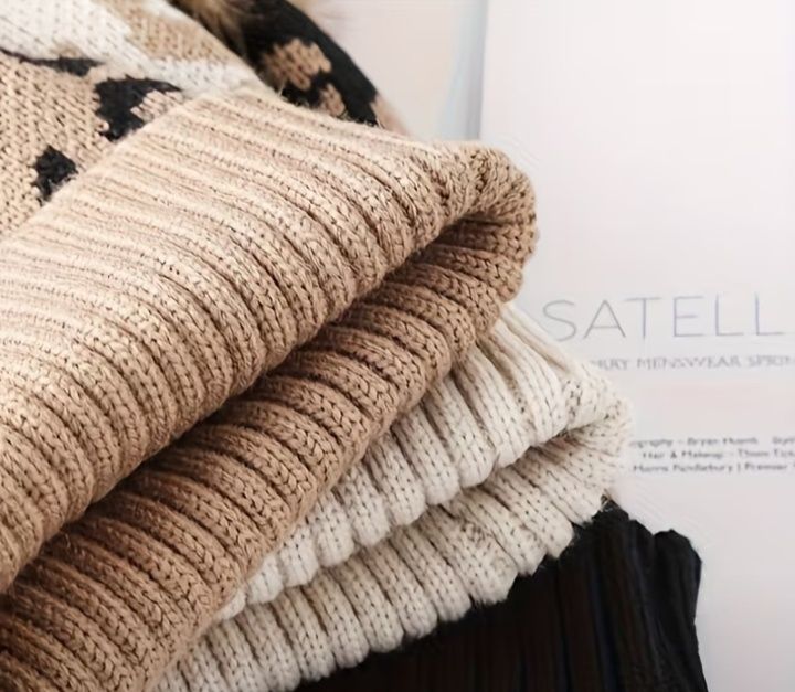 Жіночі зимові головні убори різні