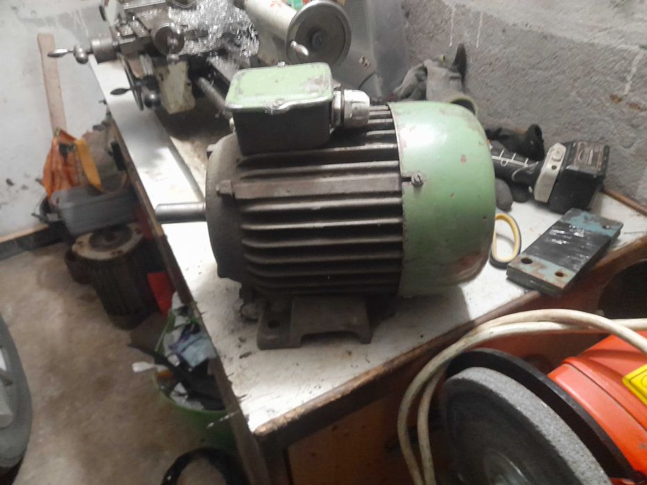 Wysokoobrotowy silnik 3 fazowy