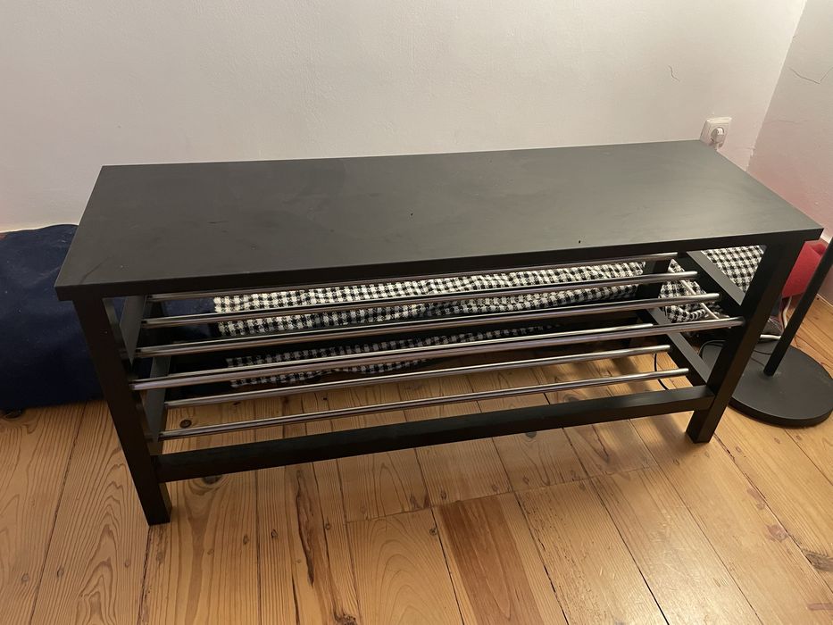 Sapateira/ mesa de apoio TJUSIG