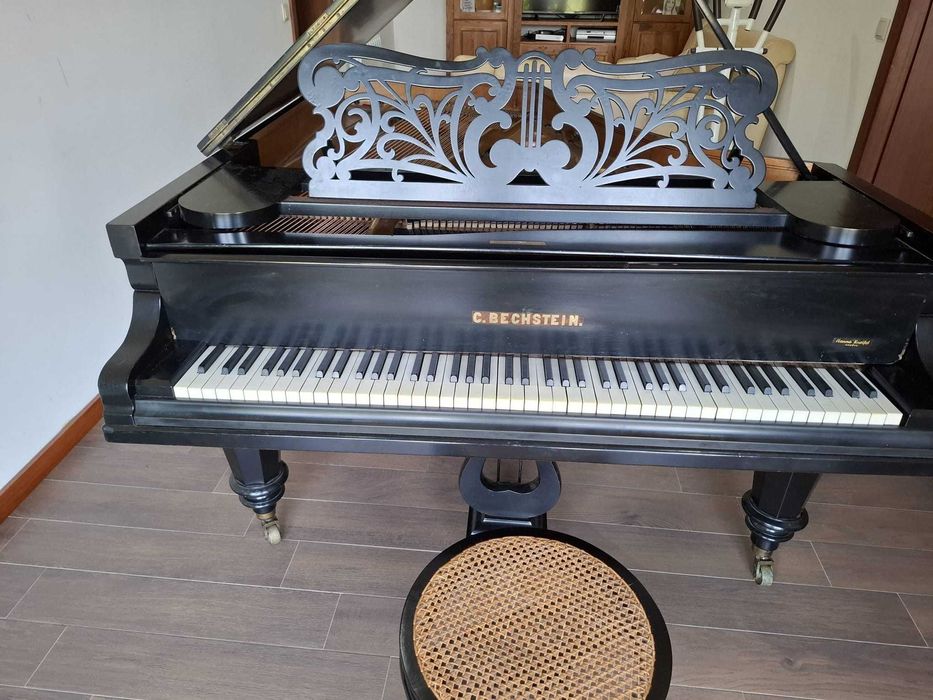 Piano usado C Bechstein